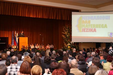 Predsednik Republike Slovenije Borut Pahor na prireditvi ob mednarodnem dnevu maternega jezika na Razkrižju 14